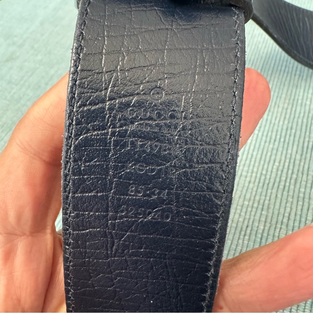 Gucci Beige and Navy Monogram Belt with Silver GG Buckle - Picture 4 of 12